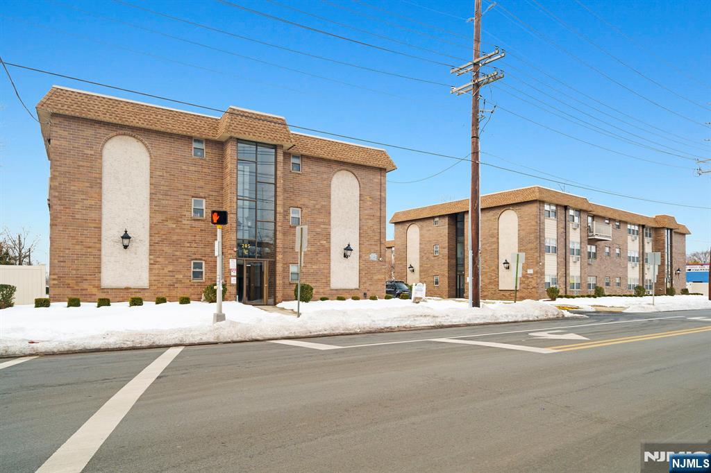 205 Bergen Turnpike, Unit 2G Ridgefield Park, NJ 07660 - Photo 20 of 23