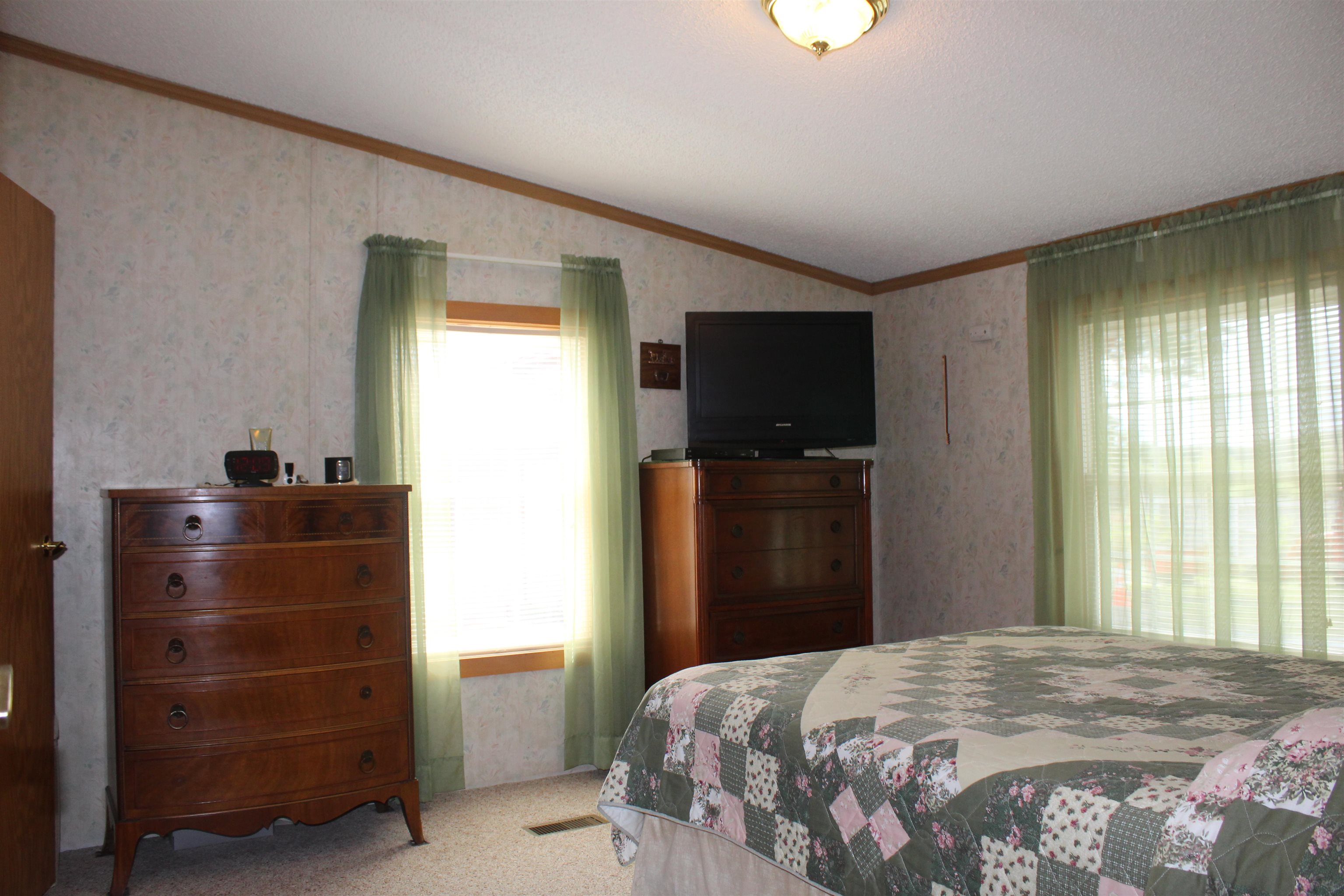 379 North Orwell Road Orwell, VT 05760 - Photo 15 of 29