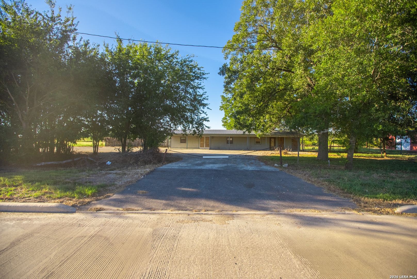 637 Strempel Road Seguin, TX 78155 - Photo 4 of 8