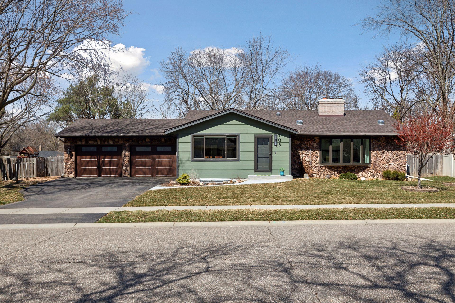 105 Hidden Meadow Road Apple Valley, MN 55124 - Photo 1 of 49