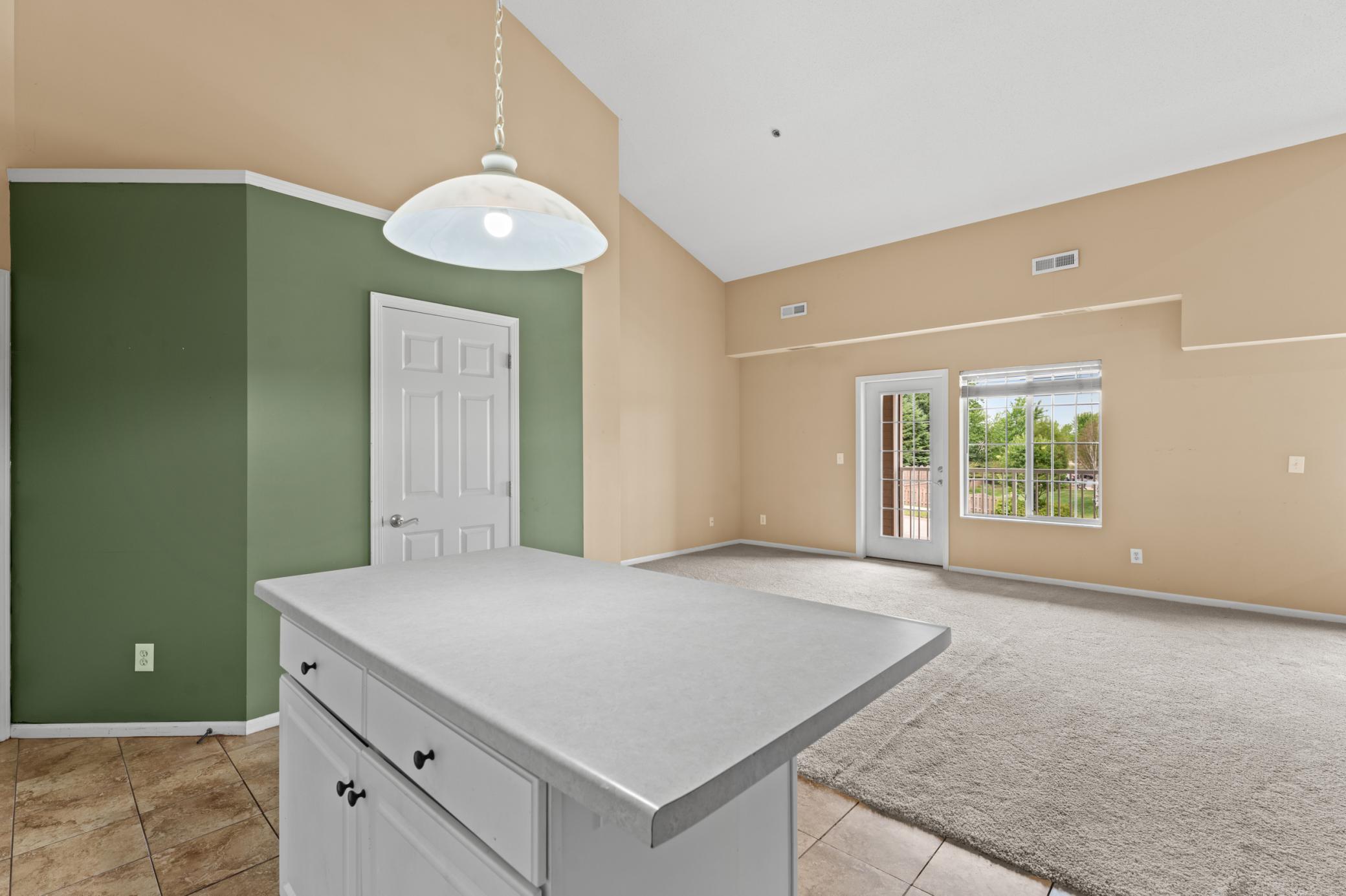 3812 9th Street Northwest, Unit C Rochester, MN 55901 - Photo 3 of 16