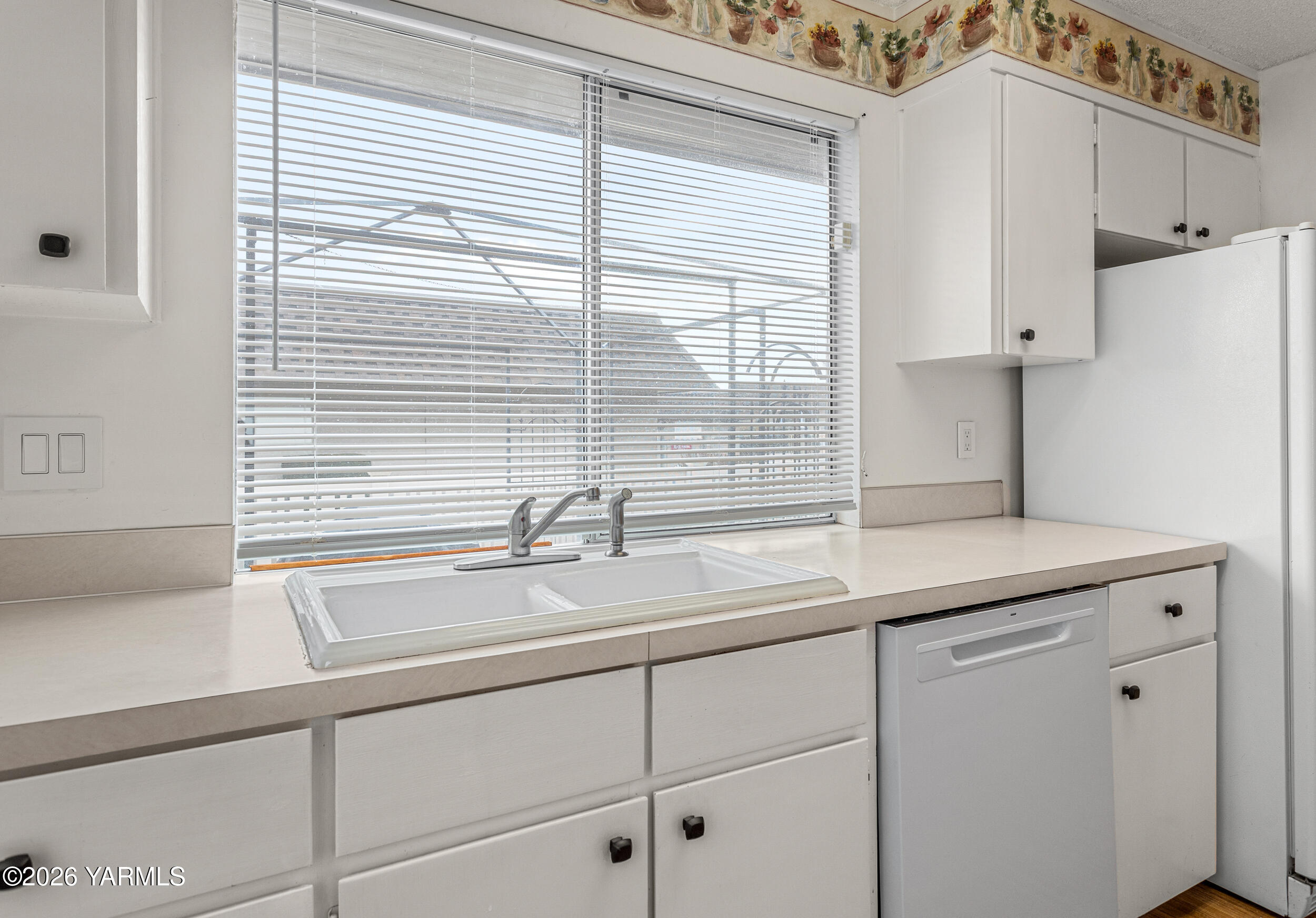 100 North 60th Avenue, Unit 1 Yakima, WA 98908 - Photo 14 of 29 100N60th#1_10