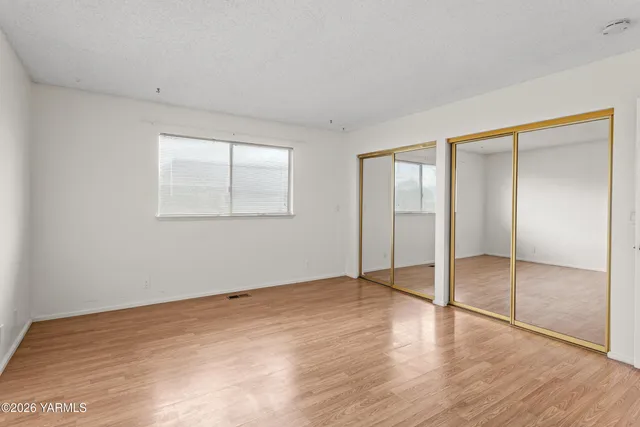 $272,500 | 100 North 60th Avenue, Unit 1, Yakima, WA 98908