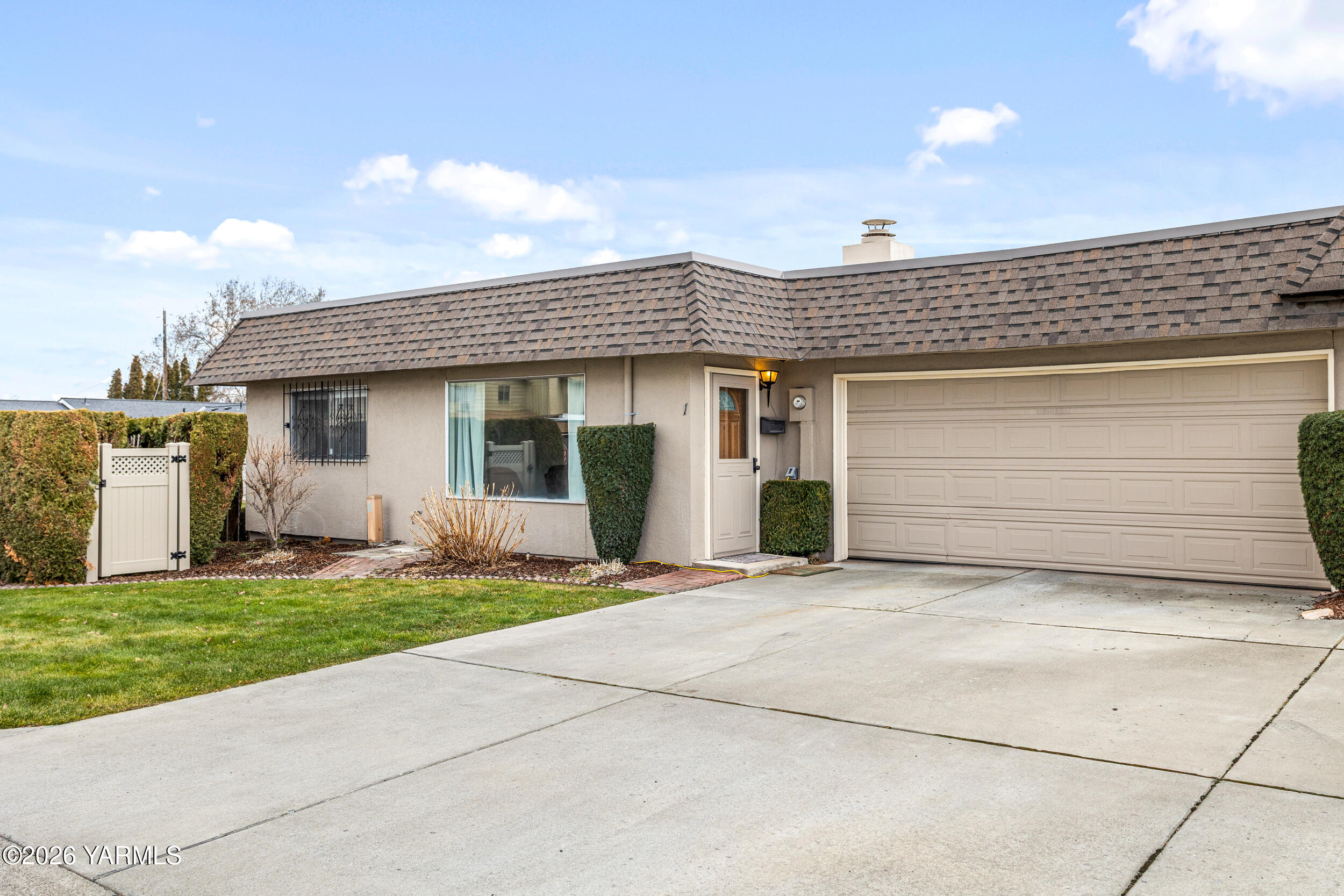 100 North 60th Avenue, Unit 1 Yakima, WA 98908 - Photo 18 of 29 100N60th#1_02