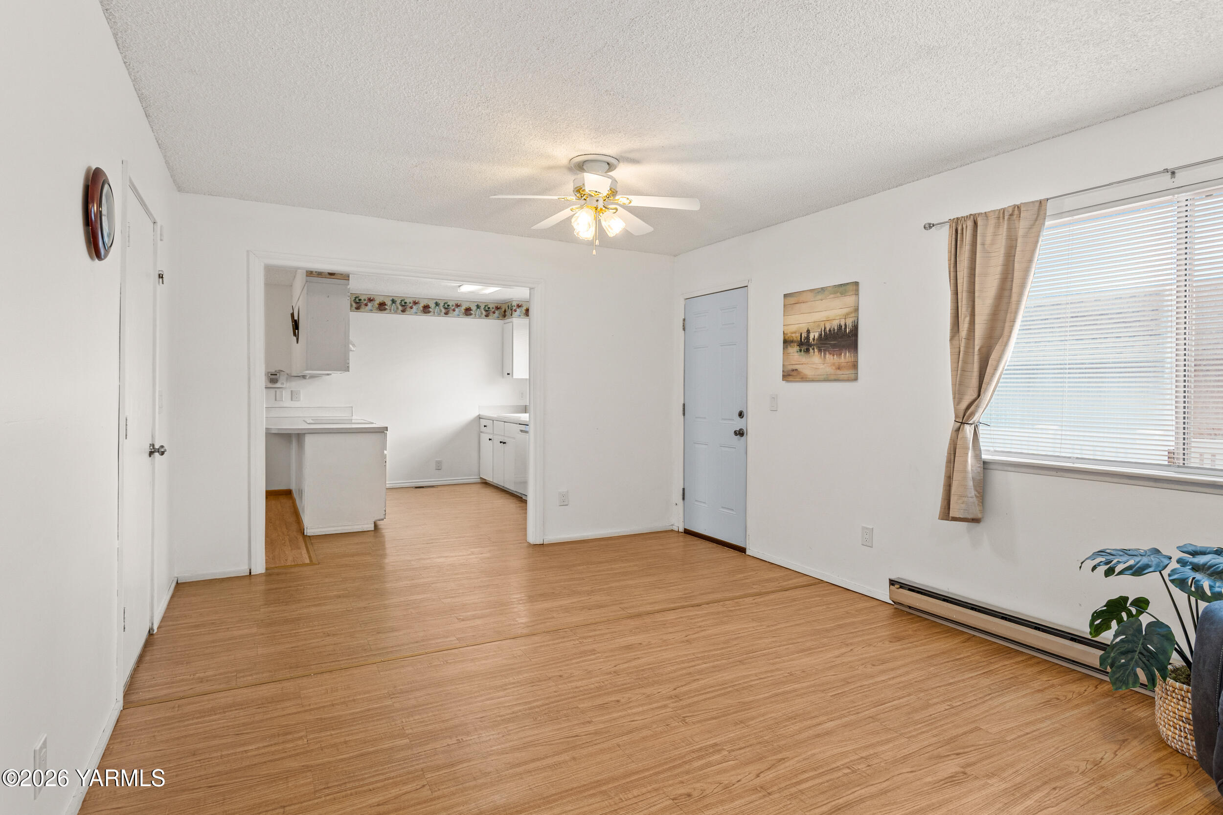 100 North 60th Avenue, Unit 1 Yakima, WA 98908 - Photo 21 of 29 100N60th#1_13
