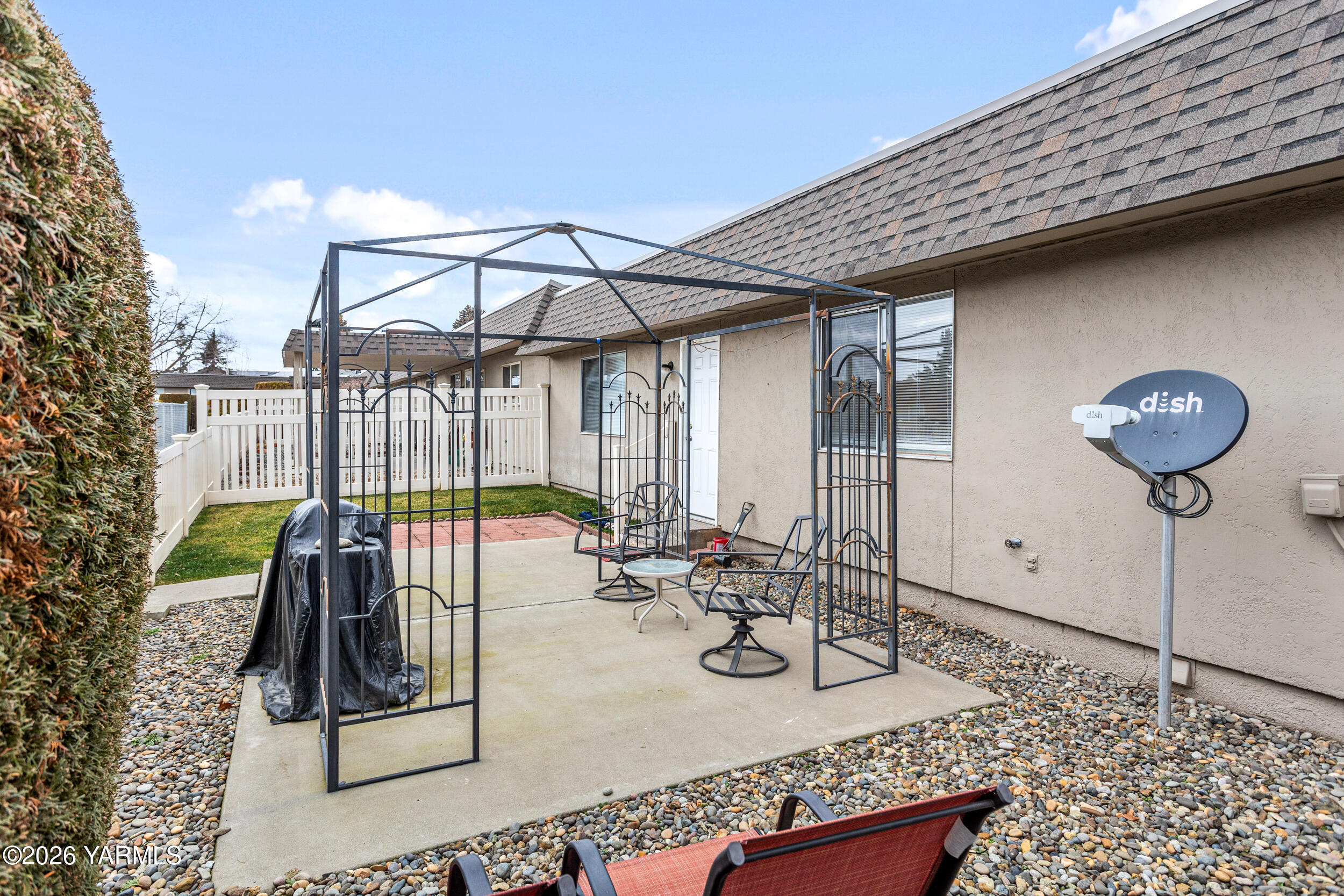 100 North 60th Avenue, Unit 1 Yakima, WA 98908 - Photo 4 of 29 100N60th#1_26