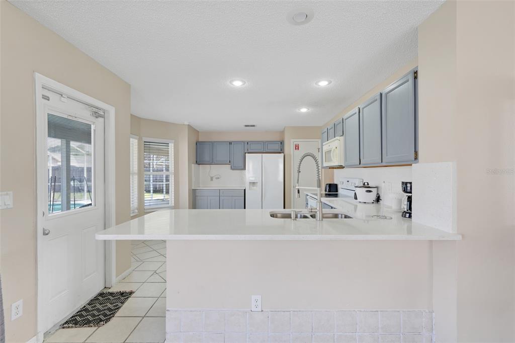 8607 Knottingham Drive Kissimmee, FL 34747 - Photo 10 of 40