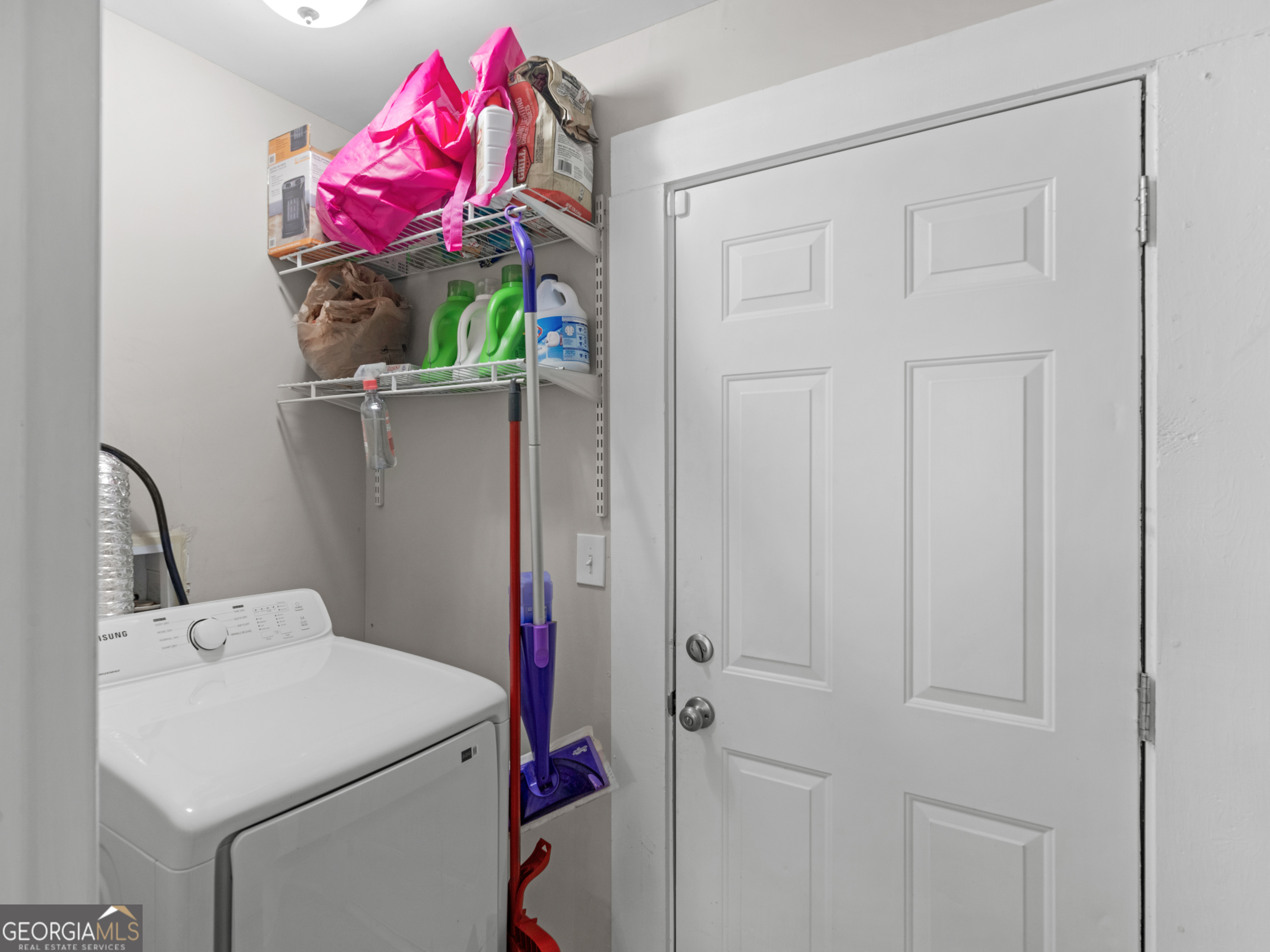 3445 Travis Boulevard Macon, GA 31206 - Photo 16 of 20 a utility room with dryer and washer