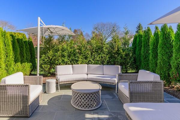 520 Hampton Road, Unit 18 Southampton, NY 11968 - Photo 17 of 20 a view of a patio on the roof deck