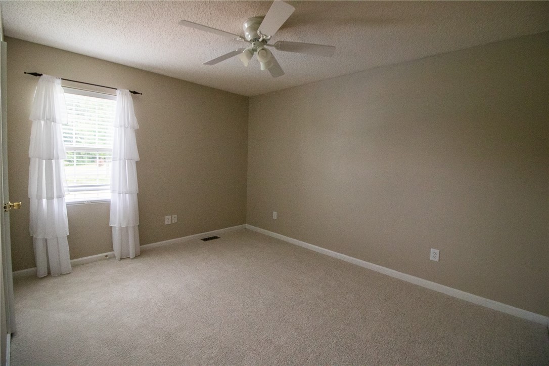 899 West Pine Grove Road Seneca, SC 29678 - Photo 12 of 42 Gallery Image 12