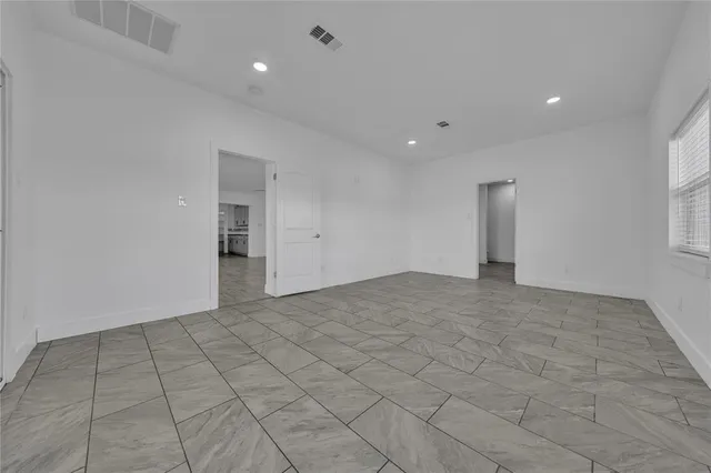 $900,000 | 9268 Norrell Road, Venus, TX 76084