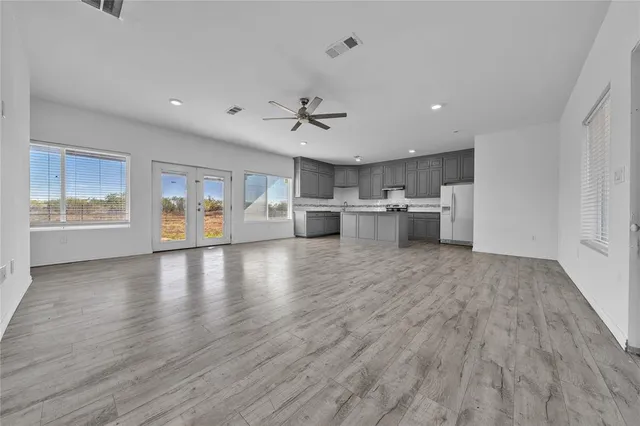 $900,000 | 9268 Norrell Road, Venus, TX 76084