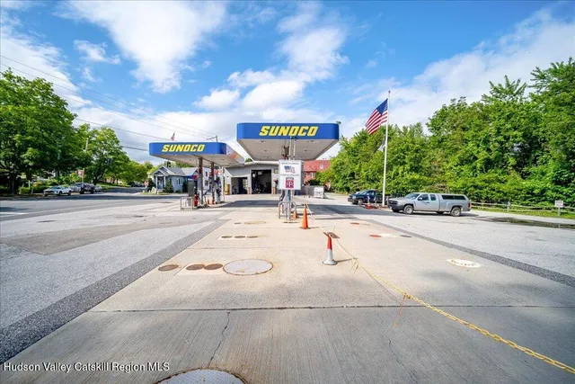 a view of a basket ball ground