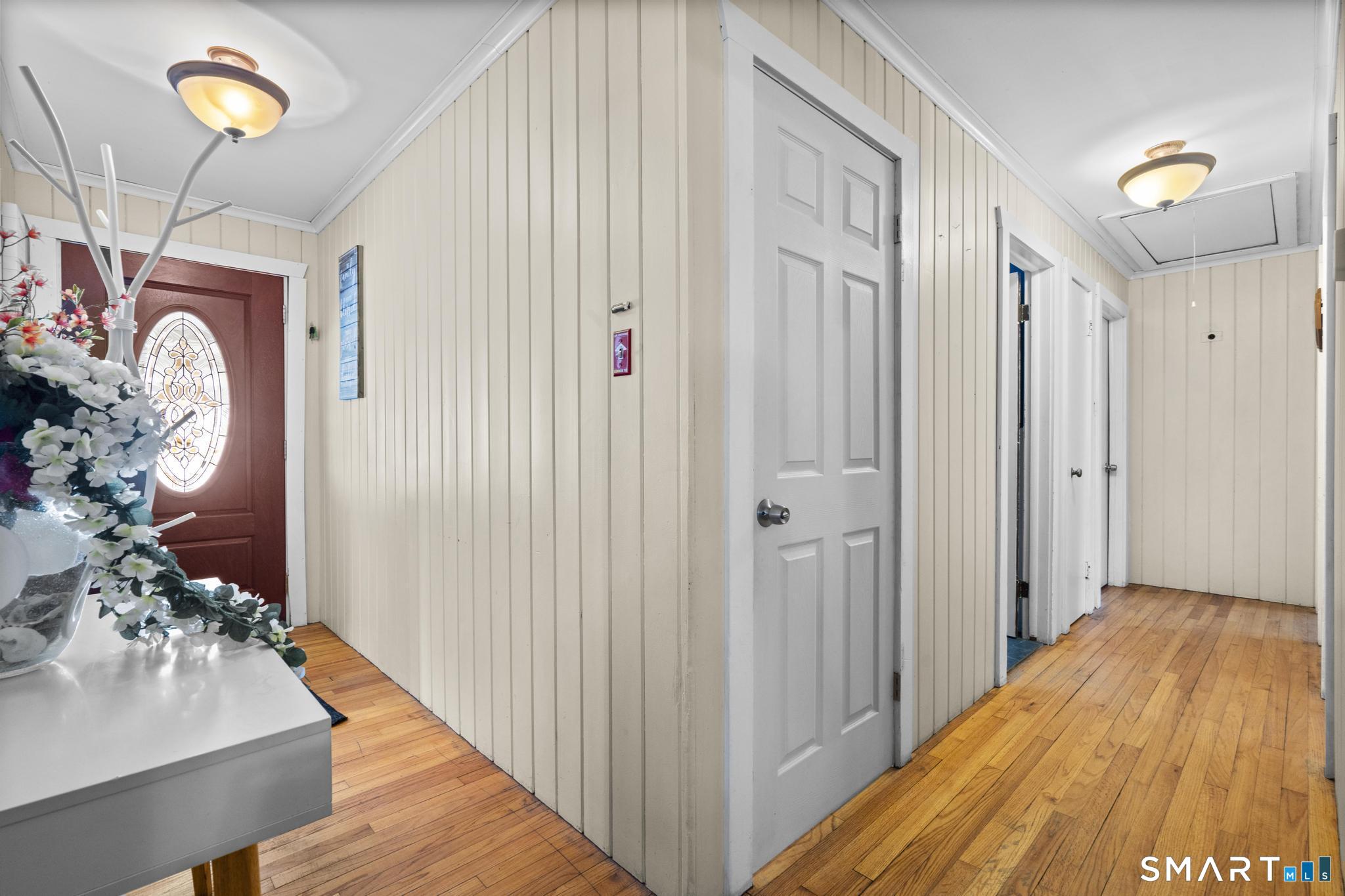 334 Oxford Road Oxford, CT 06478 - Photo 16 of 32