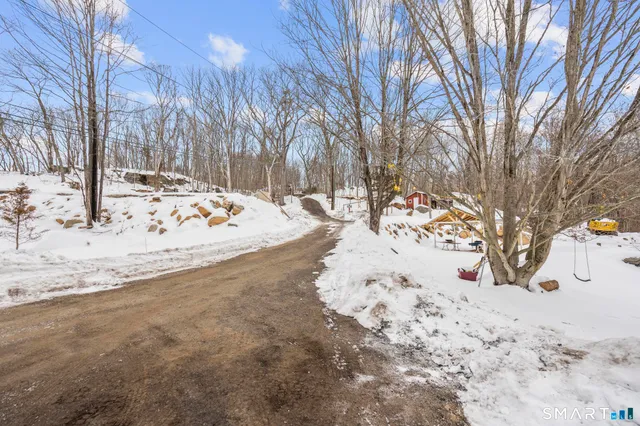 $950,000 | 334 Oxford Road, Oxford, CT 06478