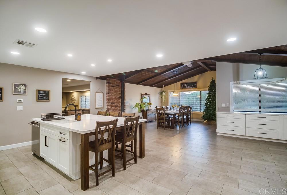 2444 Via Dieguenos Alpine, CA 91901 - Photo 17 of 69