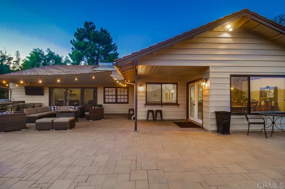 2444 Via Dieguenos Alpine, CA 91901 - Photo 37 of 69 an outdoor space with patio furniture and a tub