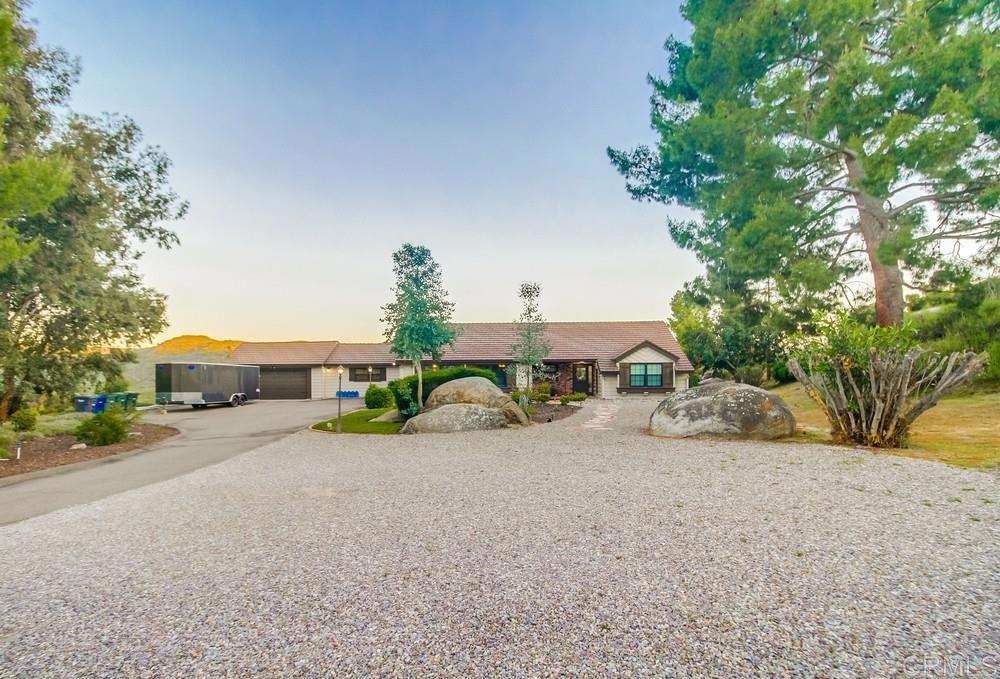 2444 Via Dieguenos Alpine, CA 91901 - Photo 47 of 69