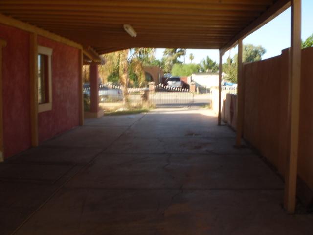 2921 West Coronado Road Phoenix, AZ 85009 - Photo 5 of 9 Drive thru patio