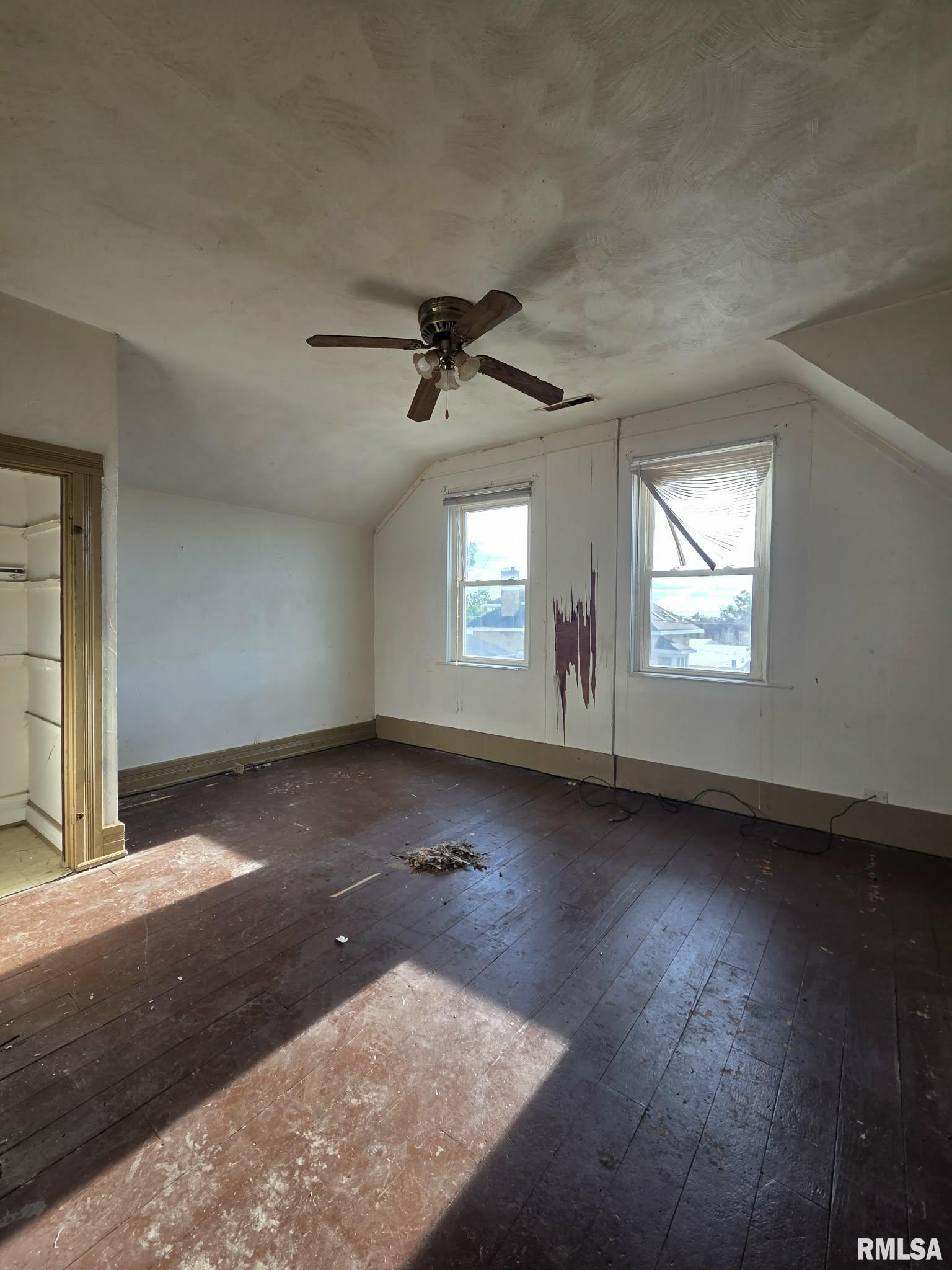 528 South 9th Street Quincy, IL 62301 - Photo 4 of 20