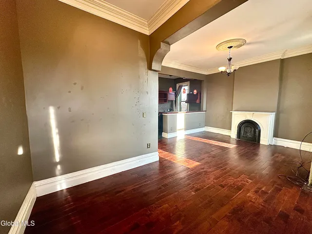 $379,900 | 385 Washington Avenue, Albany, NY 12206