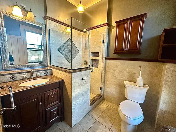 $349,000 | 385 Washington Avenue, Albany, NY 12206