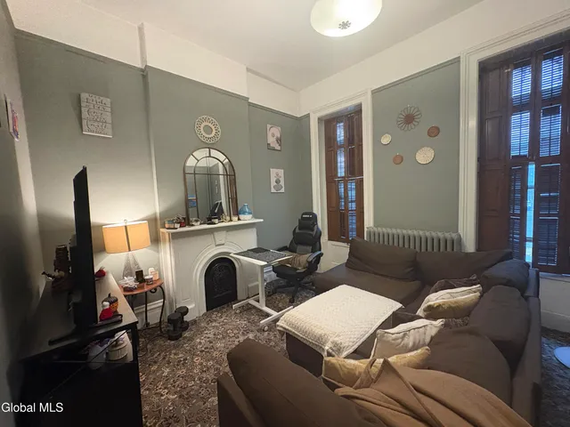 $379,900 | 385 Washington Avenue, Albany, NY 12206