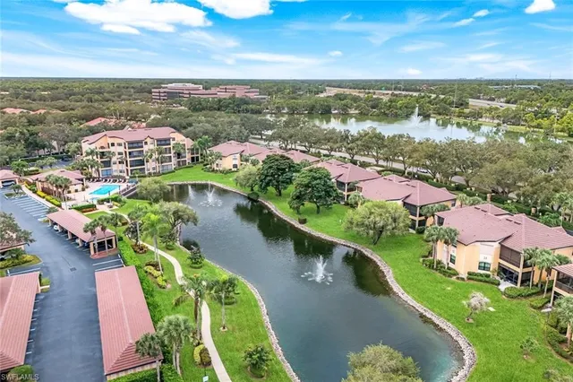 $439,000 | 178 Vintage Circle, Unit M202, Naples, FL 34119