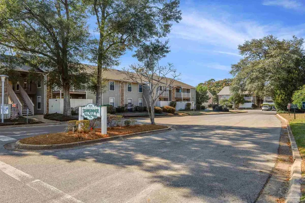 $145,000 | 7171 North 9th Avenue, Unit B5, Pensacola, FL 32504