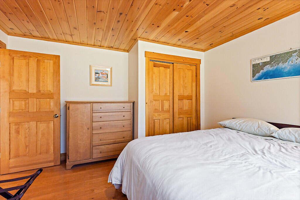 72 Jones Road Vassalboro, ME 04989 - Photo 23 of 61 15_BP5A8836_DxO_mls
