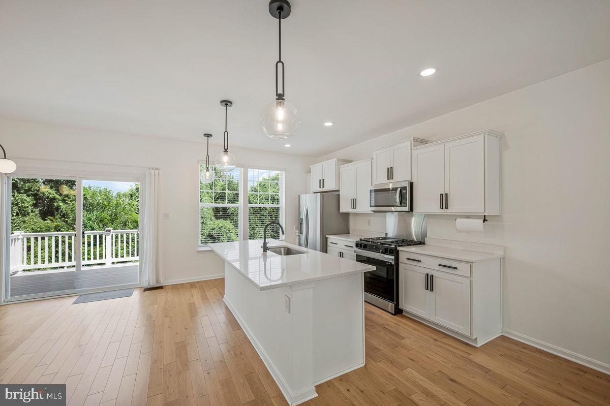 2035 Ruby Turn Bowie, MD 20721 - Photo 5 of 40