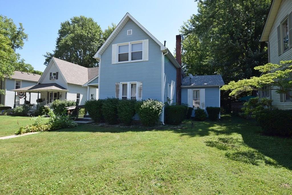 335 South Pendleton Avenue Pendleton, IN 46064 - Photo 1 of 26