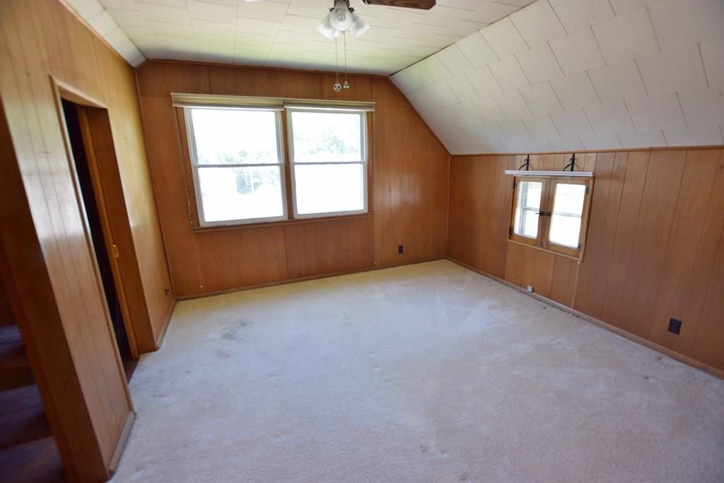 335 South Pendleton Avenue Pendleton, IN 46064 - Photo 13 of 26