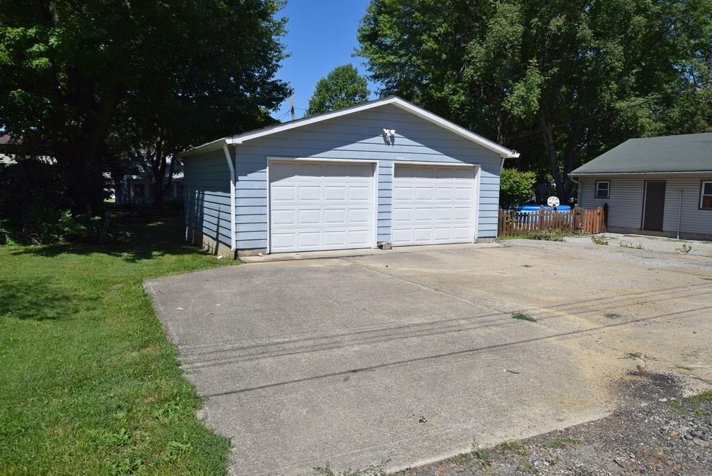 335 South Pendleton Avenue Pendleton, IN 46064 - Photo 25 of 26