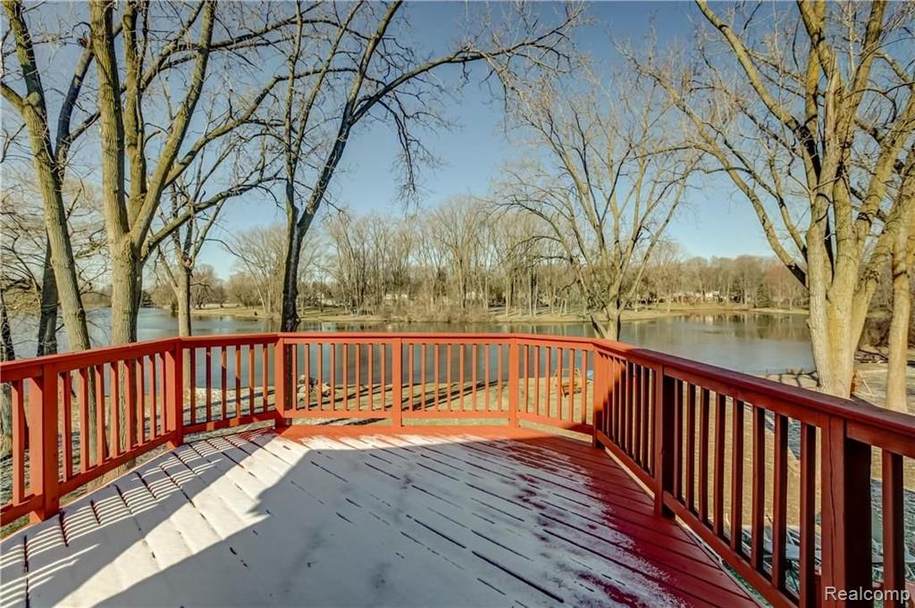 23133 Meadowbrook Road Novi, MI 48375 - Photo 18 of 26