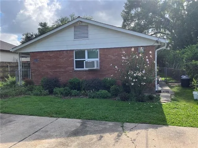 $900 | Undisclosed Address, Metairie, LA 70005