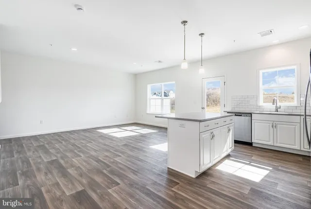 $1,995 | 7843 Briarwood Drive, Harrisburg, PA 17112