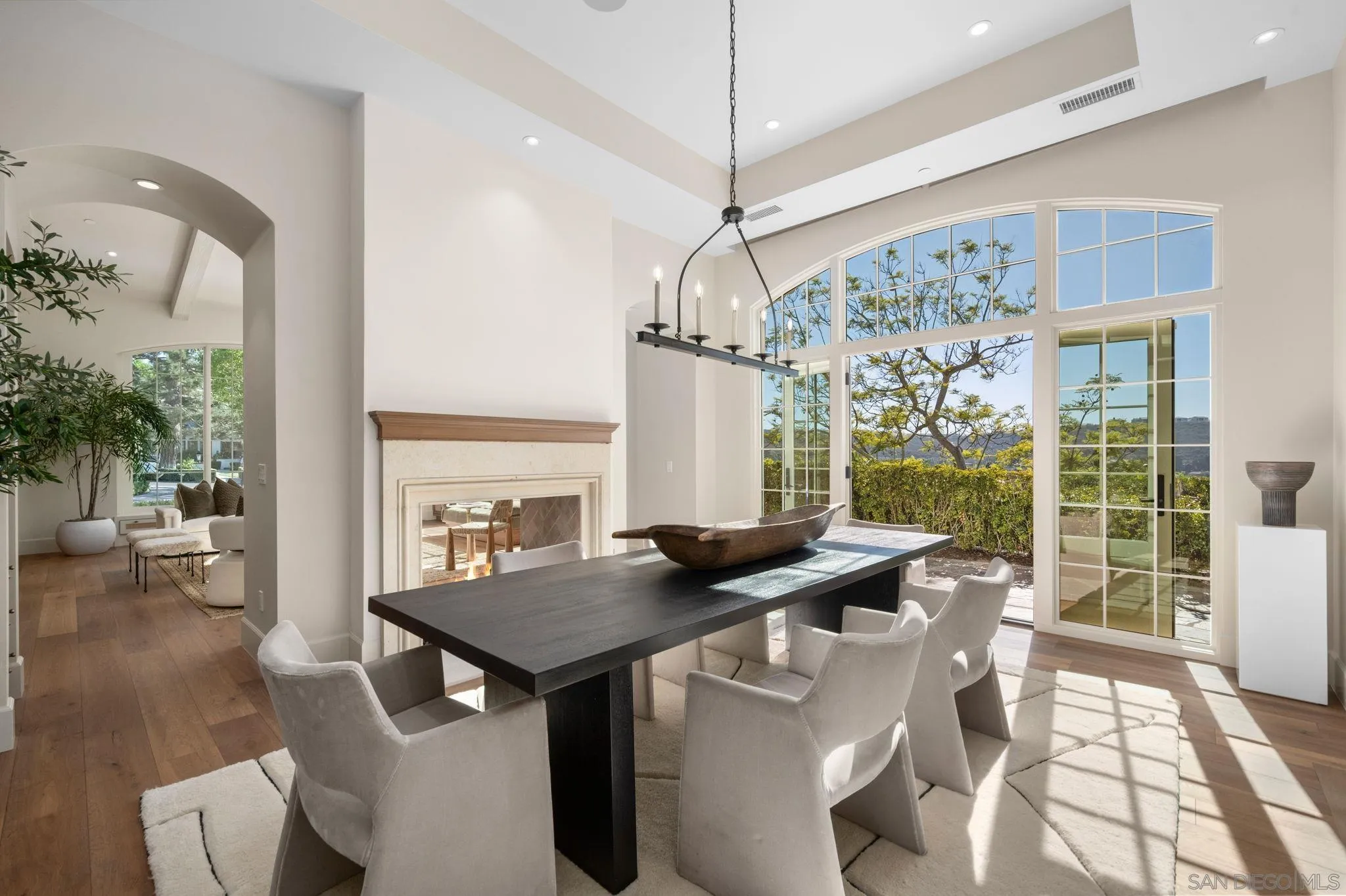 14488 Strawberry Road Rancho Santa Fe, CA 92067 - Photo 11 of 17 Gallery Image 11