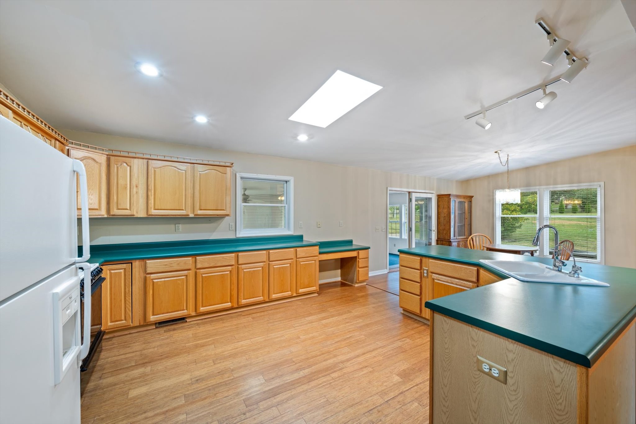 106 Lee Drive Springfield, TN 37172 - Photo 13 of 25 a room with wooden floors and windows