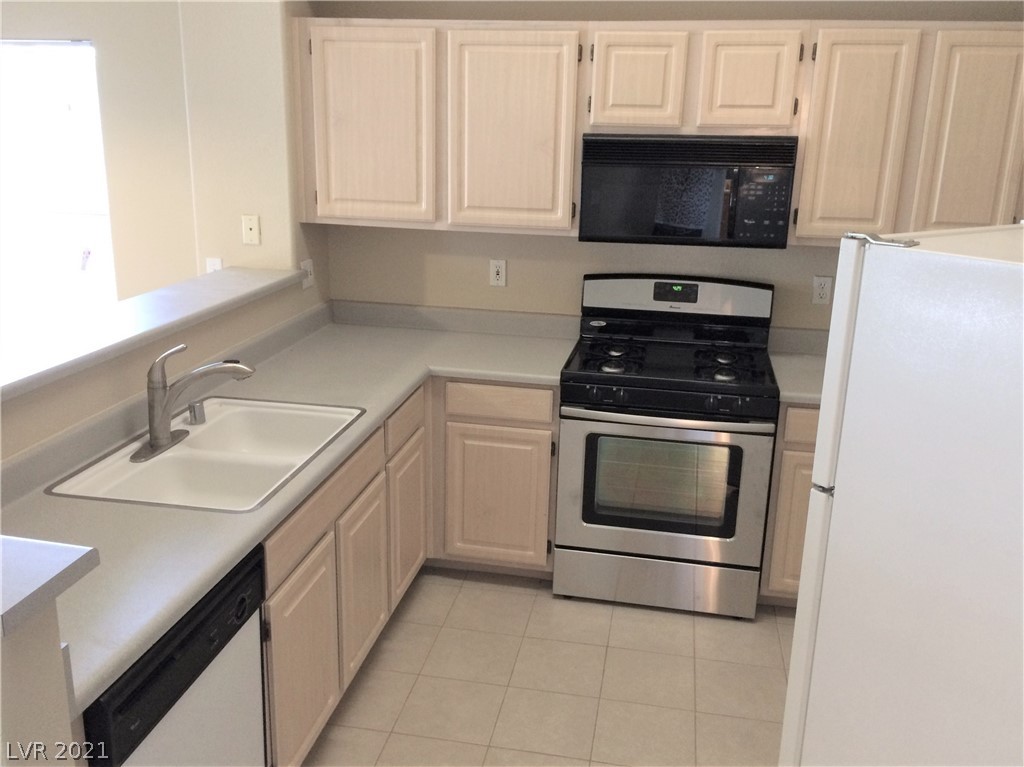 5125 West Reno Avenue, Unit 2018 Las Vegas, NV 89118 - Photo 12 of 25