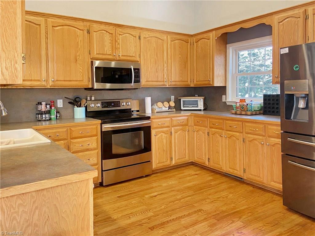 426 Shingle Gap Road Purlear, NC 28665 - Photo 22 of 43