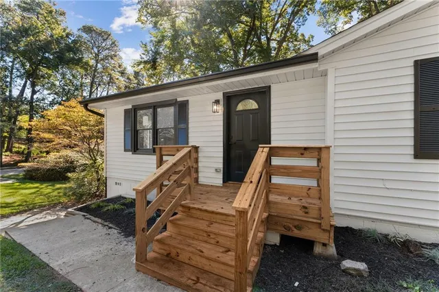 $549,900 | 1044 Pinedale Drive, Smyrna, GA 30080