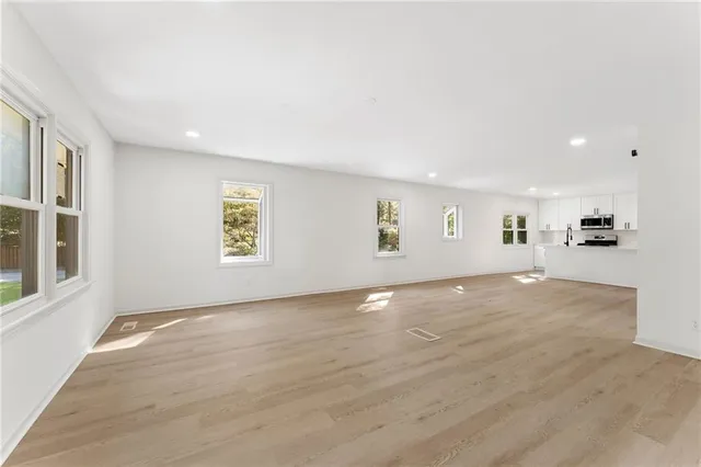 $549,900 | 1044 Pinedale Drive, Smyrna, GA 30080