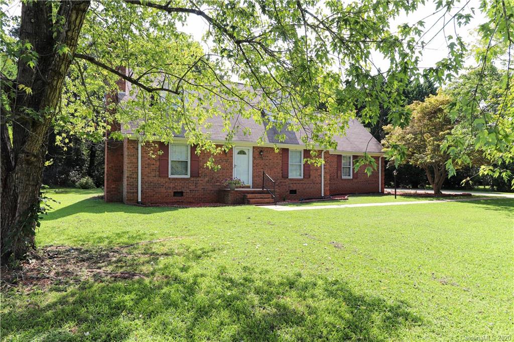 145 Deer Road Salisbury, NC 28146 - Photo 1 of 23 Gallery Image 1
