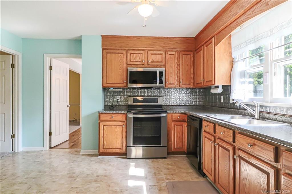 145 Deer Road Salisbury, NC 28146 - Photo 11 of 23 Gallery Image 11