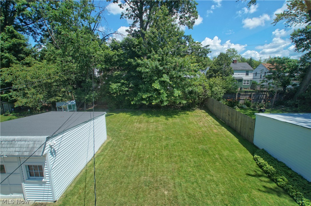 1387 Cranover Road Cleveland, OH 44124 - Photo 30 of 32