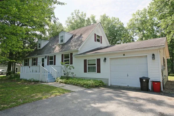 $475,000 | 16 Elizabeth Drive, Tivoli, NY 12583