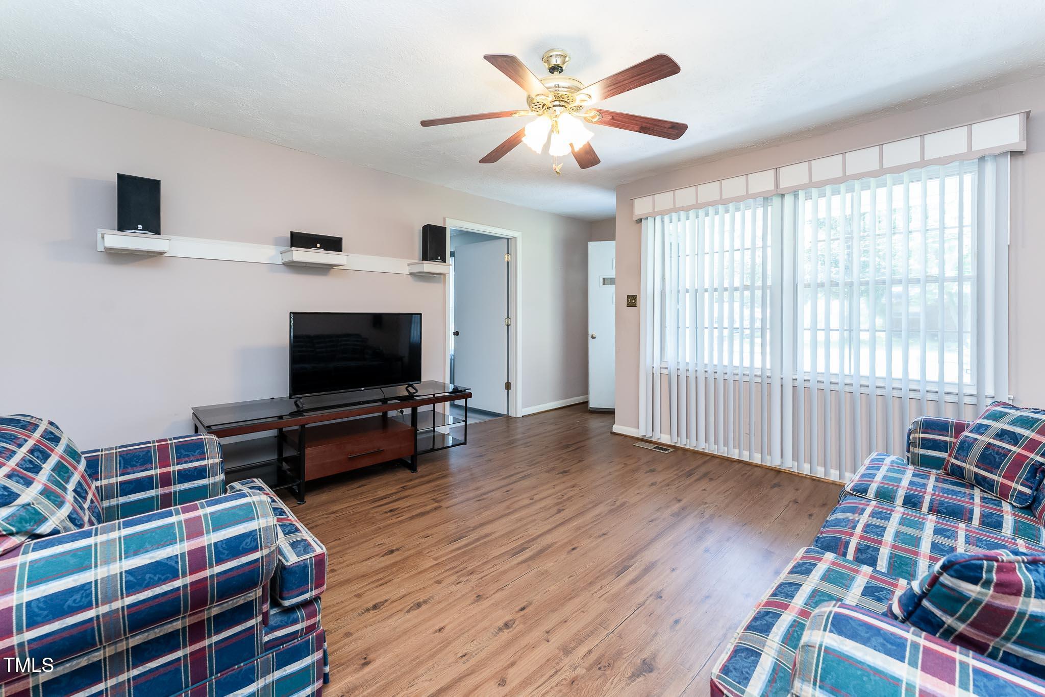 2809 Providence Road Raleigh, NC 27610 - Photo 21 of 39 DSC07037-2