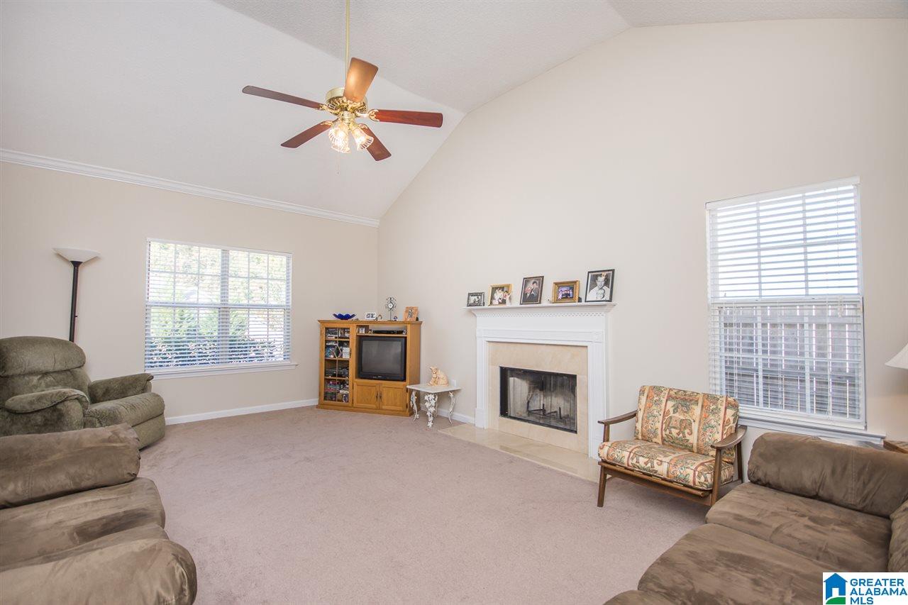 421 Cedar Grove Lane Alabaster, AL 35114 - Photo 5 of 24