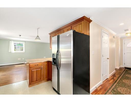 26 Cummings Road Newton, MA 02459 - Photo 11 of 25